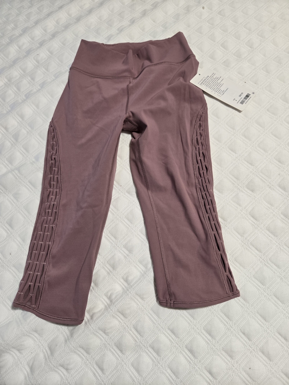 Lululemon Mauve Active Crop Leggings with Side Lattice Detail